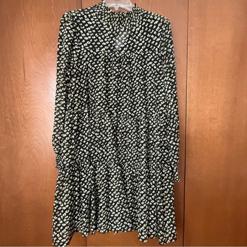 Ember Black, Gold and Cream Smocked Neck and Cuffs Patterned Tiered Dress NWT XL